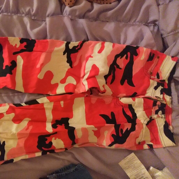 Pants - pink camo pants
